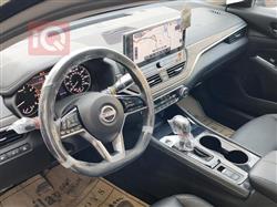 نيسان ألتيما